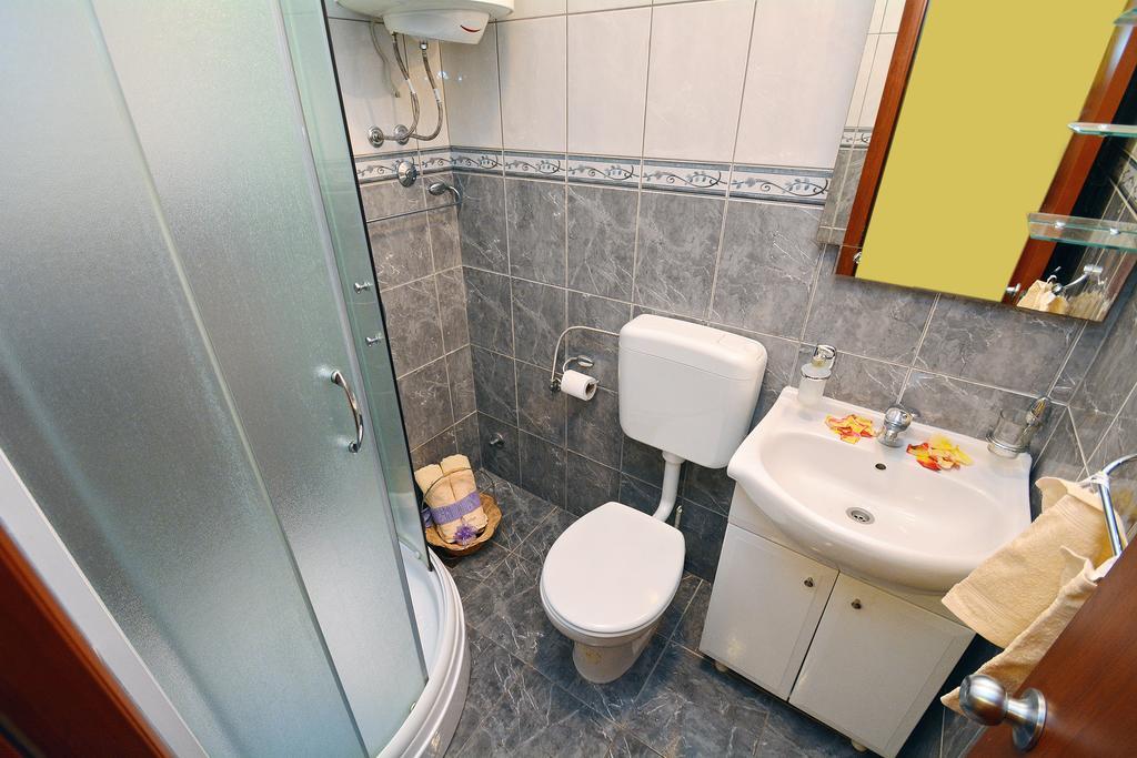 Apartments Dinko Zifra Tivat Extérieur photo